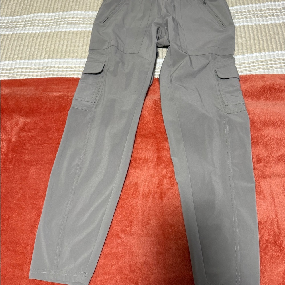 Athleta  Chelsea Cargo Joggers